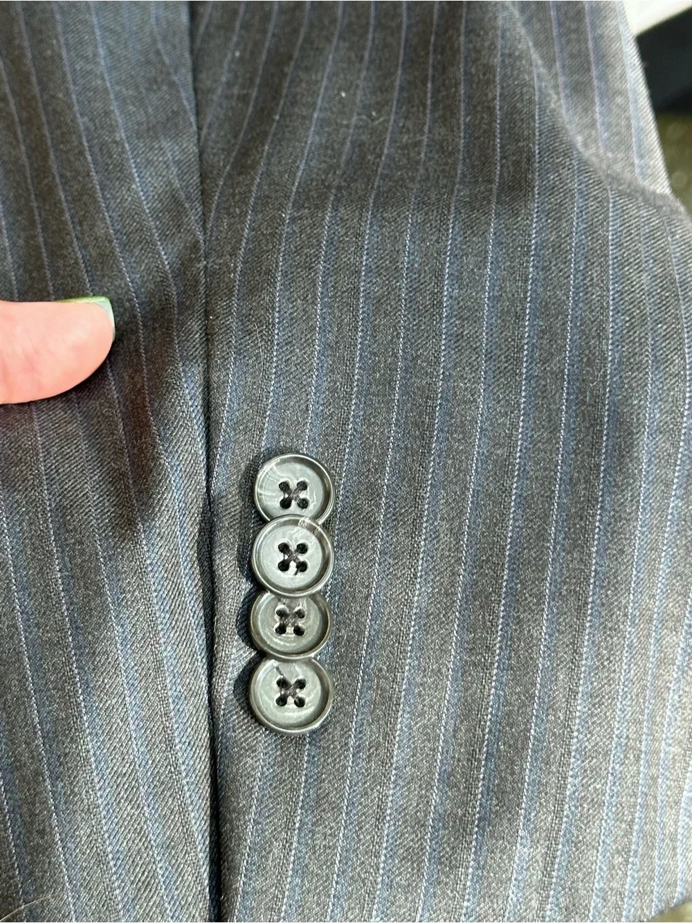 Daniel Cremieux tailored daniel